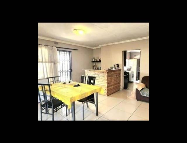 3 BEDROOM HOUSE FOR SALE IN RACEVIEW